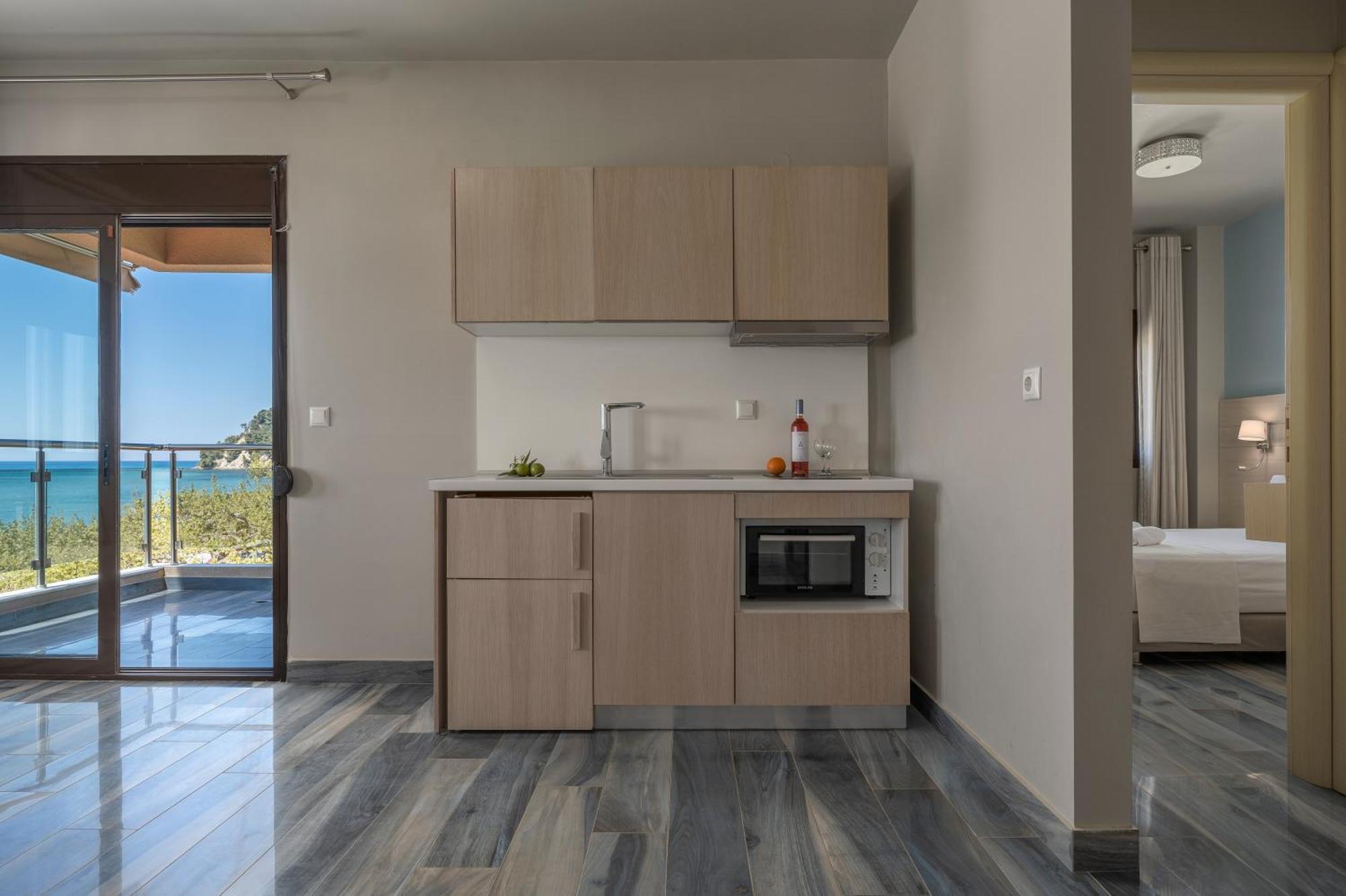 Alkioni By The Sea Apartment Siviri Exterior photo