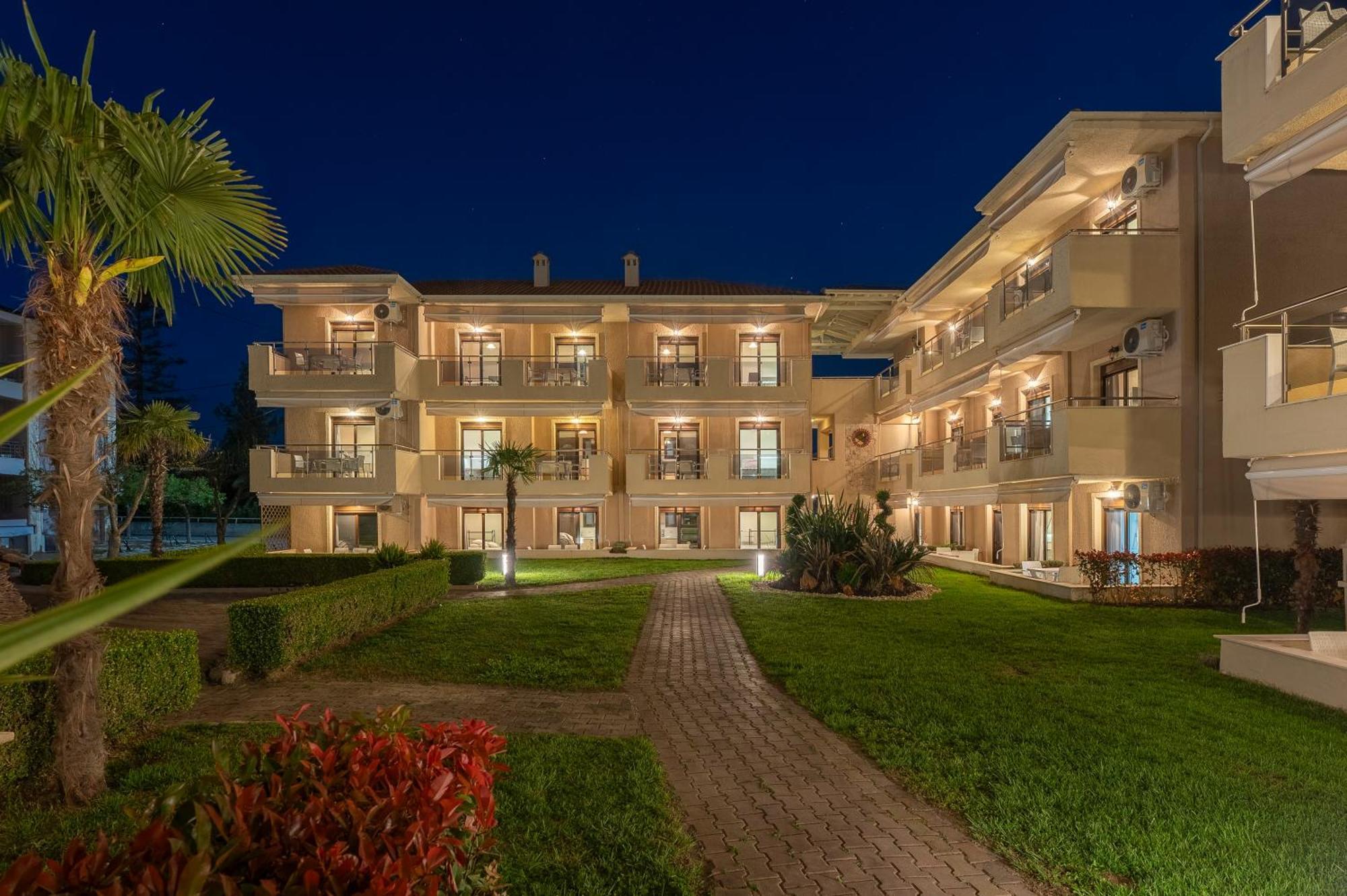 Alkioni By The Sea Apartment Siviri Exterior photo