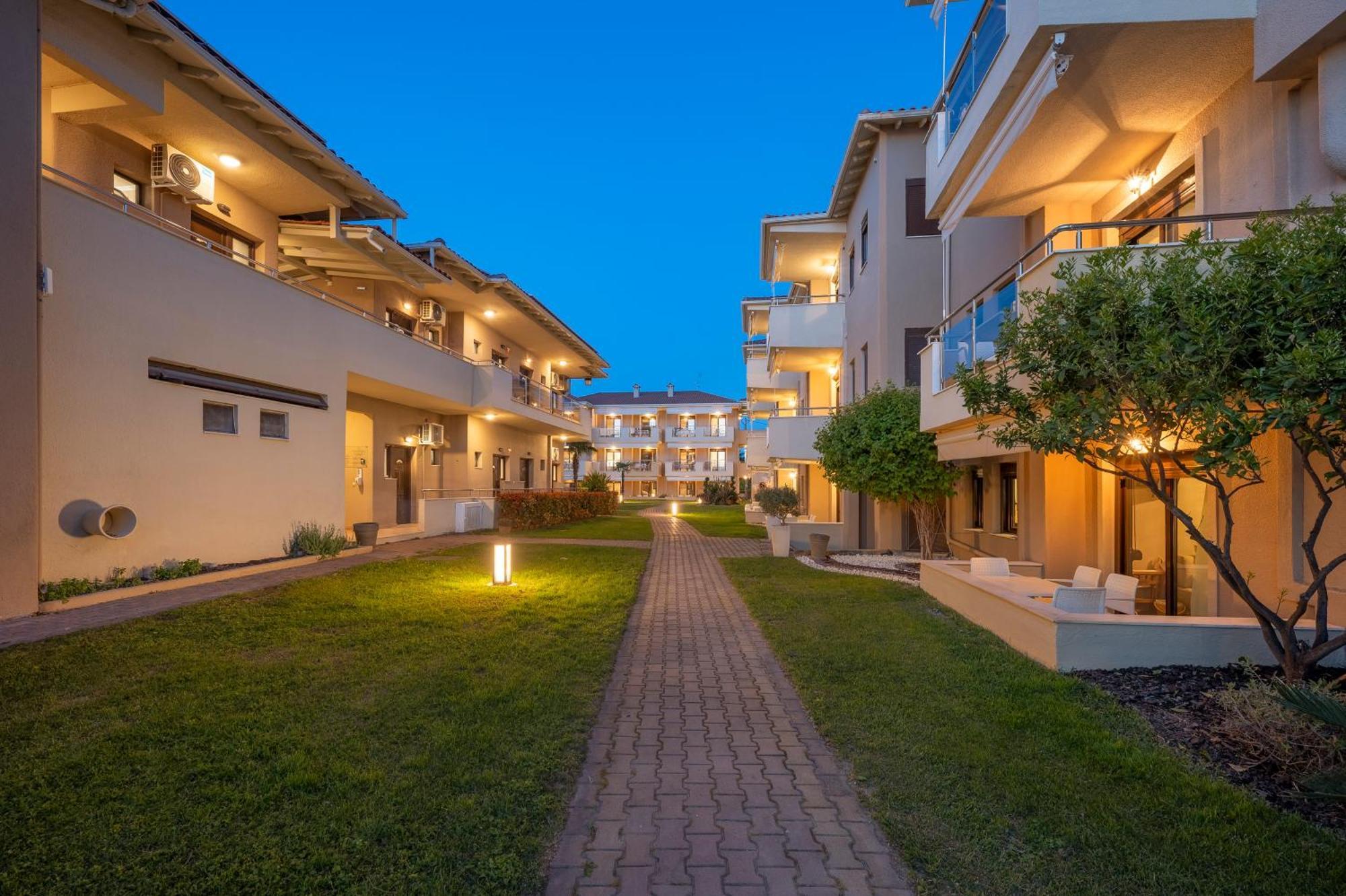 Alkioni By The Sea Apartment Siviri Exterior photo